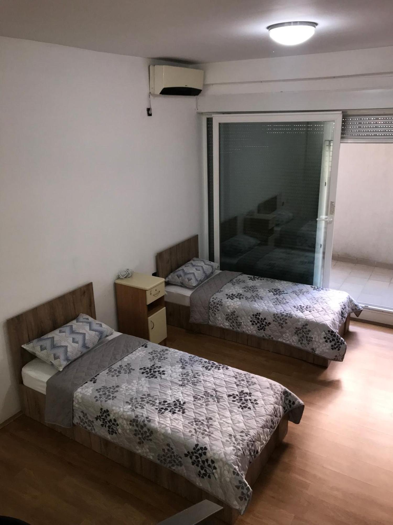 Sweet Basement Suteren Apartments Parking 5 Euro 斯科普里 外观 照片