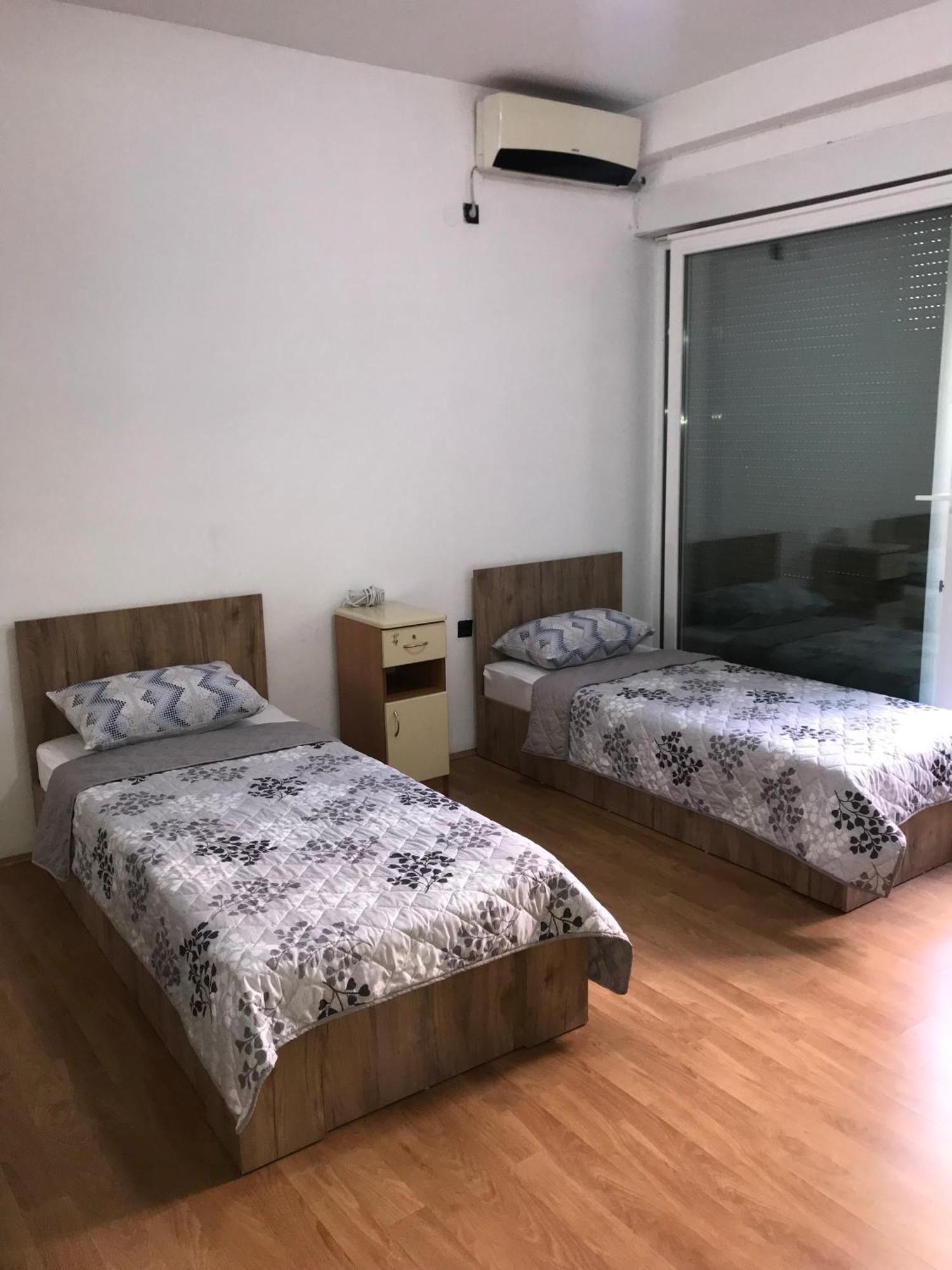 Sweet Basement Suteren Apartments Parking 5 Euro 斯科普里 外观 照片